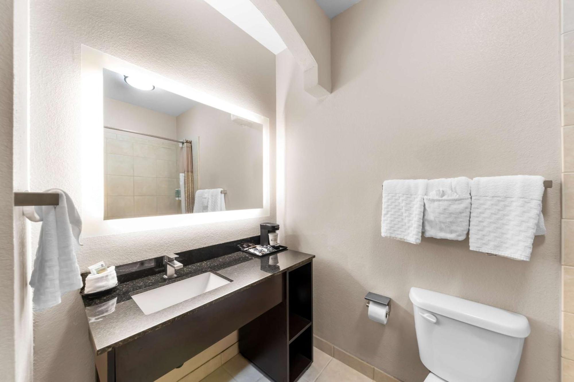 Best Western Halito Inn Calera Esterno foto