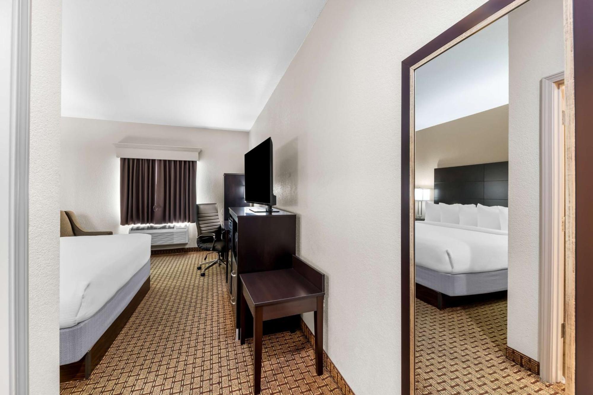 Best Western Halito Inn Calera Esterno foto